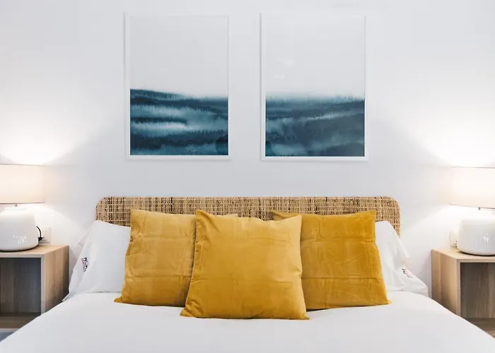 Udaberri By People *