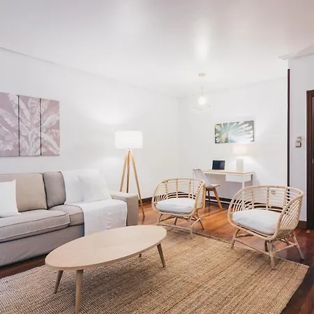 Udaberri By People San Sebastián